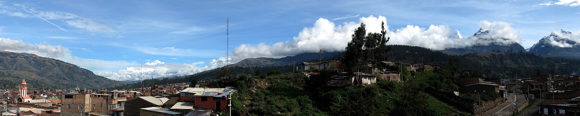 A panoramic view of the Cordillera Blanca from Huaraz