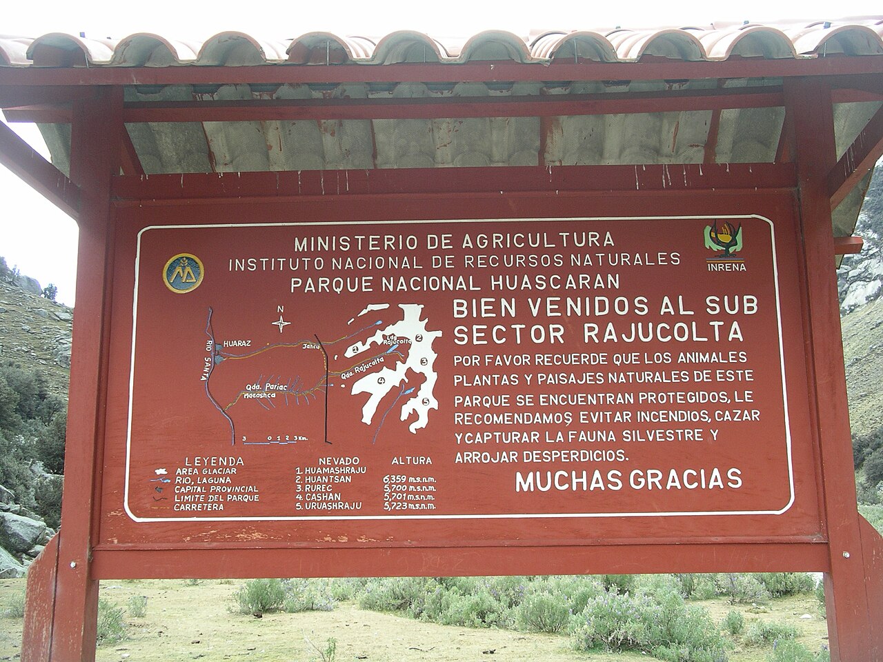 Huantsán from the Rajucolta valley